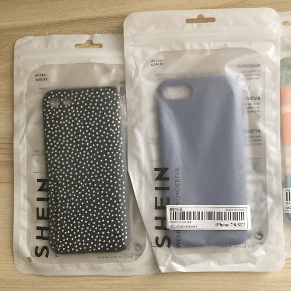 Four NWT Shein Iphone 7/8/SE2 Case - Picture 3 of 8